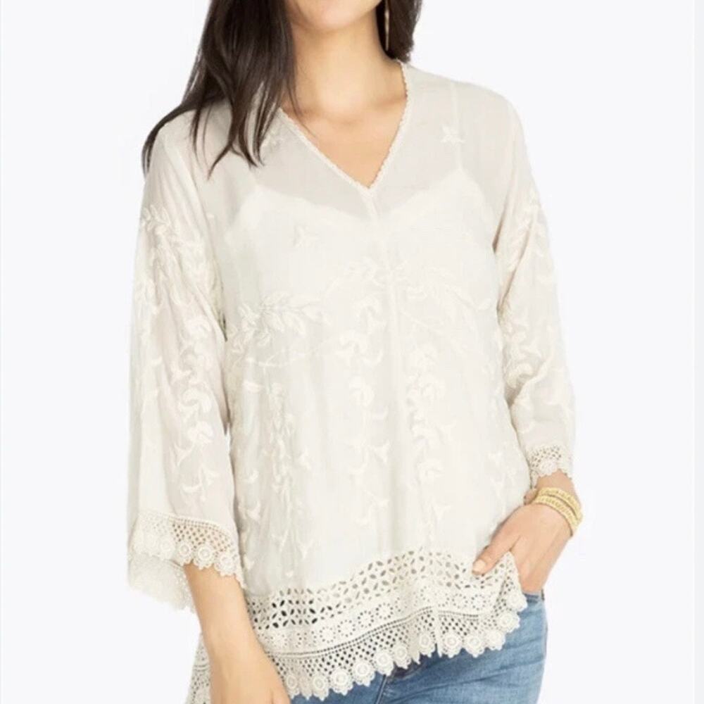 Johnny Was Teyanna Tunic Blouse Embroidered Ivory Size MED Boho Chic Cottage